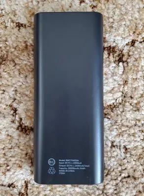 Rechargeable 20000mAh 74Wh Power Bank photo 2