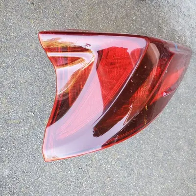 OEM Toyota Prius Prime Rear Right Combo Lamp 81550-47340, 2017-2022 photo 2