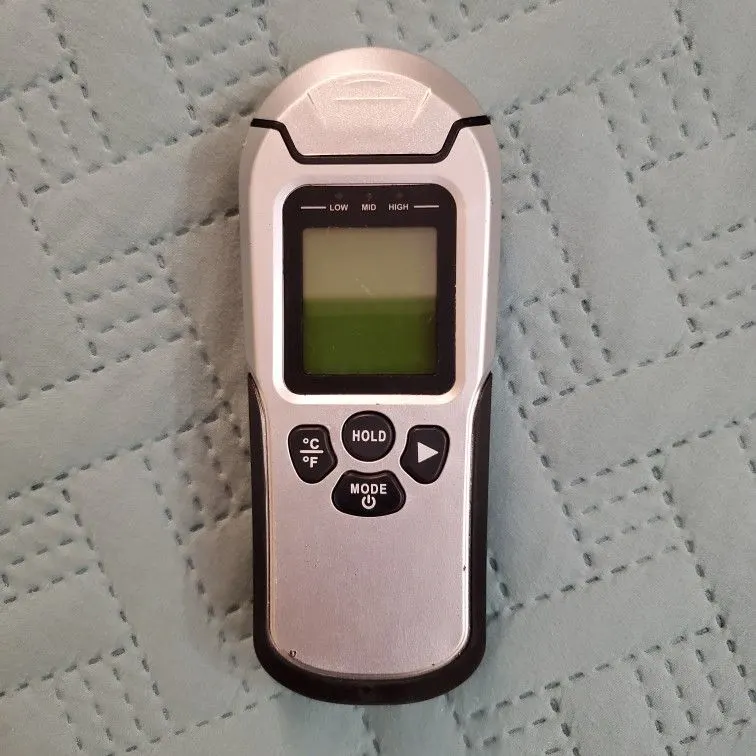 Pin-Type Digital Wood Moisture Meter