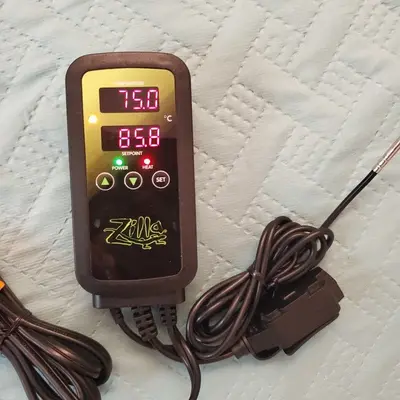 Zilla Digital Terrarium Temperature Controller, 1000W photo 3