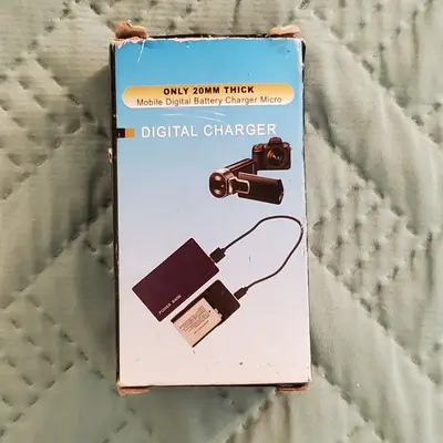 DB-L50 USB Camera Charger for Sanyo Xacti Camcorders