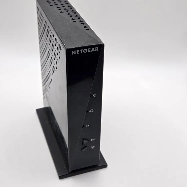 NETGEAR N300 Wireless Router WNR2000