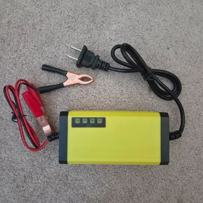 2A 12V Smart Battery Charger for Cars and Motorcycles, LED Display photo 3