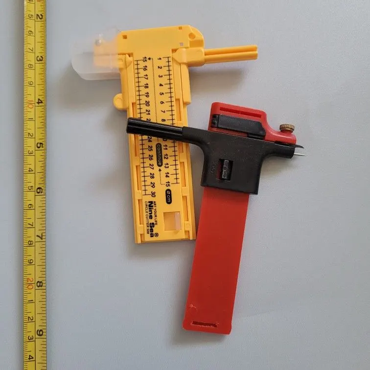 Adjustable Circle Cutters, 10-300 mm, 2 Pieces