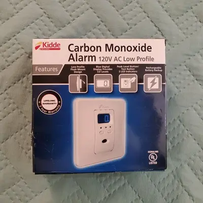 Kidde KN-COPF-I Silhouette Hardwired Carbon Monoxide Alarm photo 1