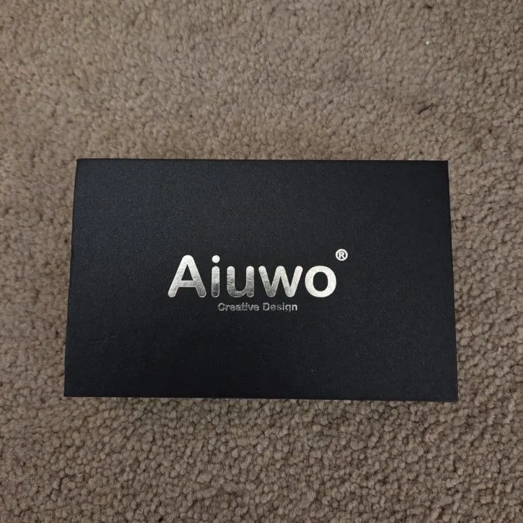 Aiuwo Leather Card Wallet with AirTag Slot and RFID Blocking