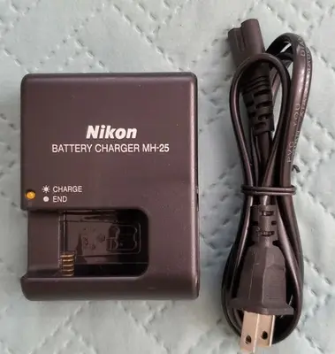 Genuine Nikon MH-25 Battery Charger for EN-EL15