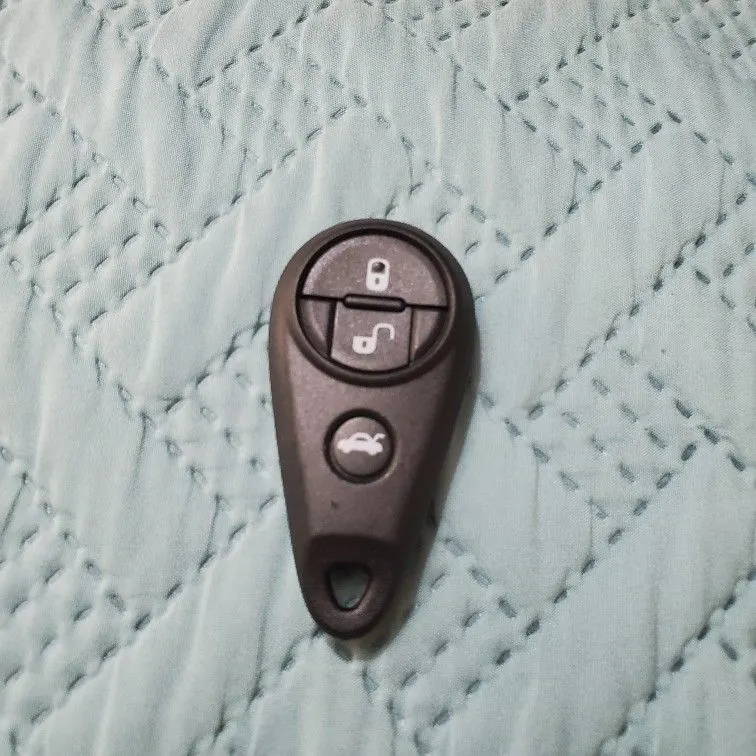 Subaru OEM Keyless Entry Remote Key Fob 88036SC030