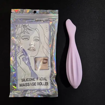 Silicone Face Roller for Skincare, Lifting and Contouring Massage photo 1