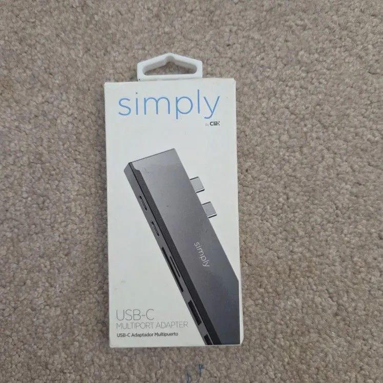 Simply USB-C Multiport Hub for MacBook Pro 13 and 15 (2016-M2)