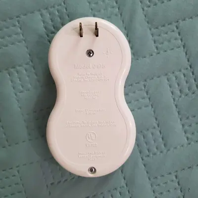 Ultrasonic Insect and Rodent Control Device photo 2