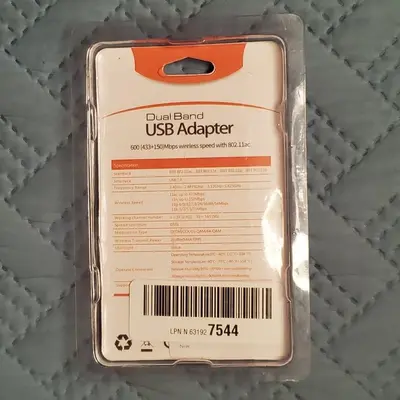 600Mbps Dual-Band USB WiFi Adapter Dongle photo 2