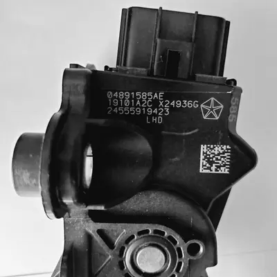 Accelerator Gas Throttle Pedal Assembly PN 04891585AE photo 2