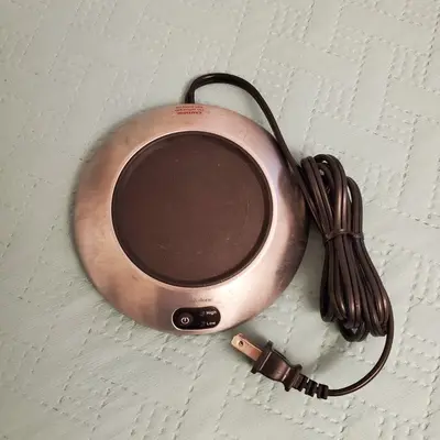 Brookstone K72AS Beverage Cup Warmer
