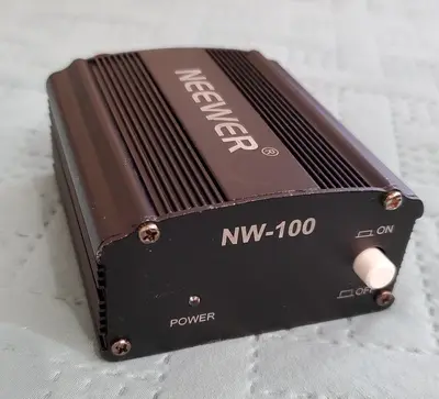 Neewer 1-Channel 48V Phantom Power Supply with Adapter photo 2