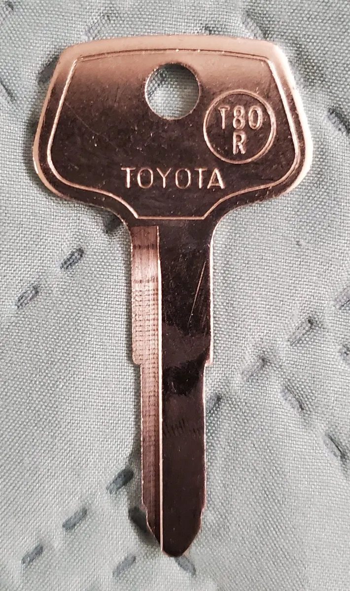 Key Blank for Toyota, Scooters and E-Bike Battery Locks