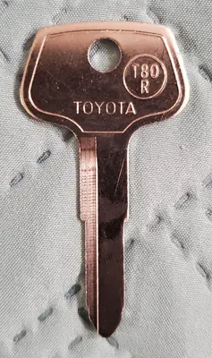 Key Blank for Toyota, Scooters and E-Bike Battery Locks