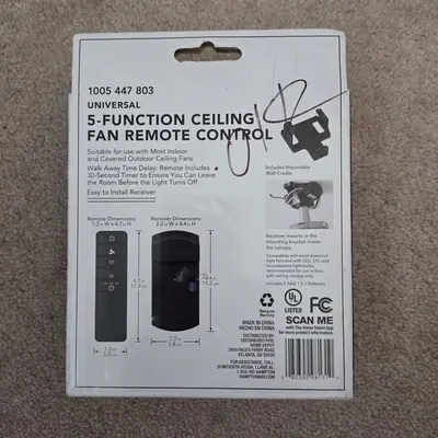 Hampton Bay 3-Speed Universal Ceiling Fan Remote with Light Dimming photo 2