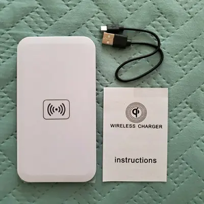 Wireless Qi Charging Pad photo 3