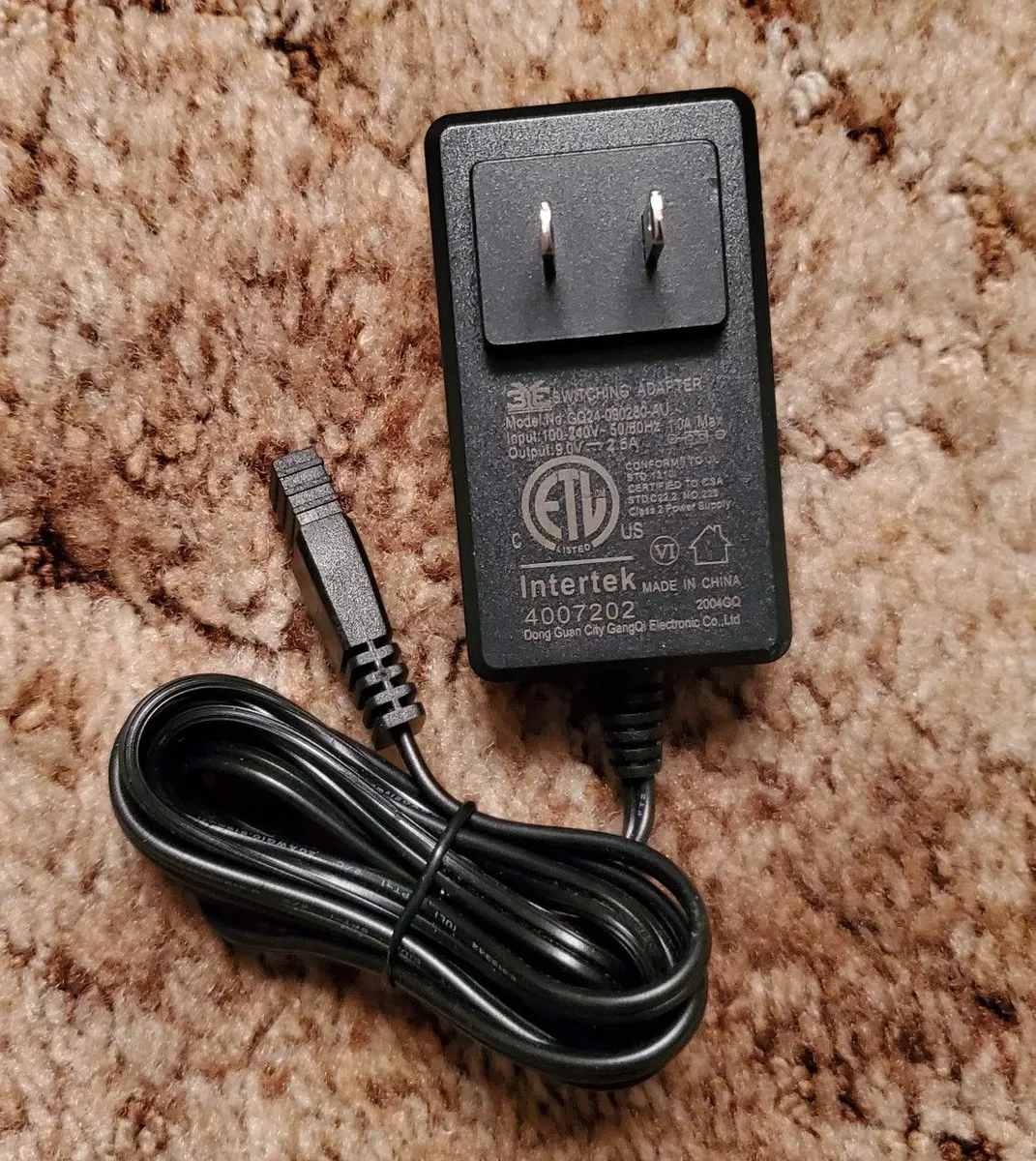 GQ25-090250-AU 9V 2.5A AC/DC Adapter