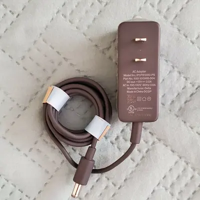 Original Fios 12V 2A Power Supply for Western Digital and Seagate Drives