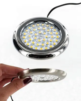 High-Output LED Under-Cabinet Disc Spotlight, 3.5 in, 250 Lumens photo 3