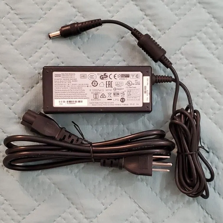 Original Dell Wyse APD 773000-31L / NB-65B19 19V 3.42A Adapter