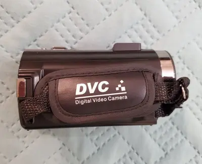 HDV-201LM 1080P Digital Video Camcorder (For Parts, No Battery) photo 5