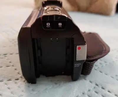 HDV-201LM 1080P Digital Video Camcorder (For Parts, No Battery) photo 3