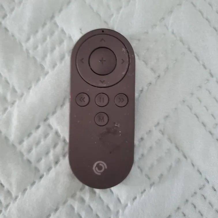 Pivo Infrared Wireless Selfie Remote for Photos and Video