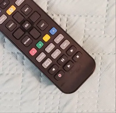 Insignia Replacement Remote for Samsung TVs photo 3
