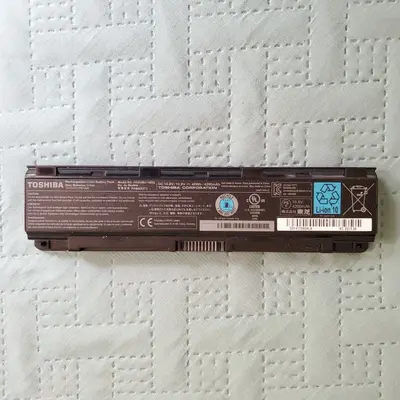 Genuine Toshiba PA5109U-1BRS Laptop Battery, 10.8V 48Wh
