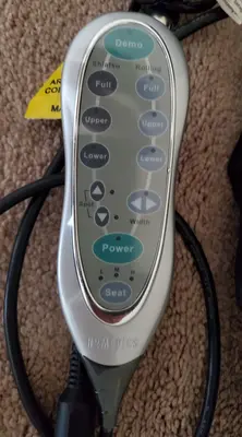 Homedics SBM-300 Shiatsu Massage Chair Pad with Heat photo 4