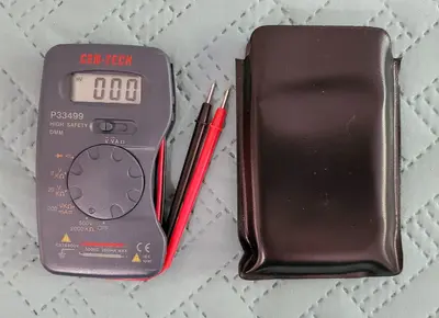 Cen-Tech P33499 Pocket Digital Multimeter with Vinyl Case photo 3