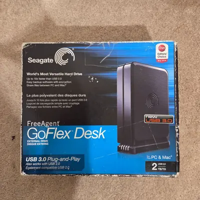 Seagate FreeAgent GoFlex Desk 2TB USB 3.0 External Hard Drive