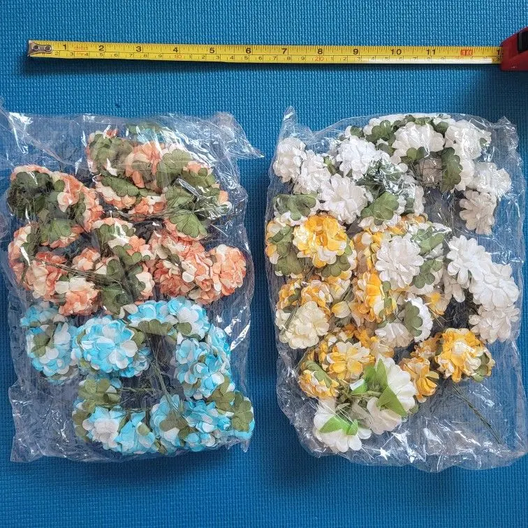Paper Flower Bouquets, 25 Bunches of 6 in 4 Colors