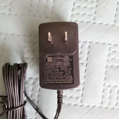 AVID POWER 20V Max Lithium-Ion Battery Charger photo 3