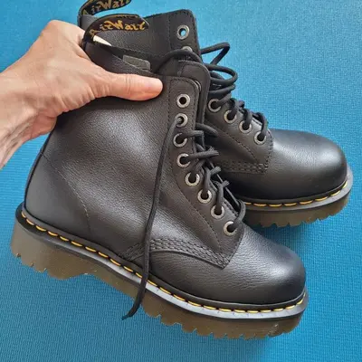 Waxed Full-Grain Leather Lace-Up Boots, US 7 M