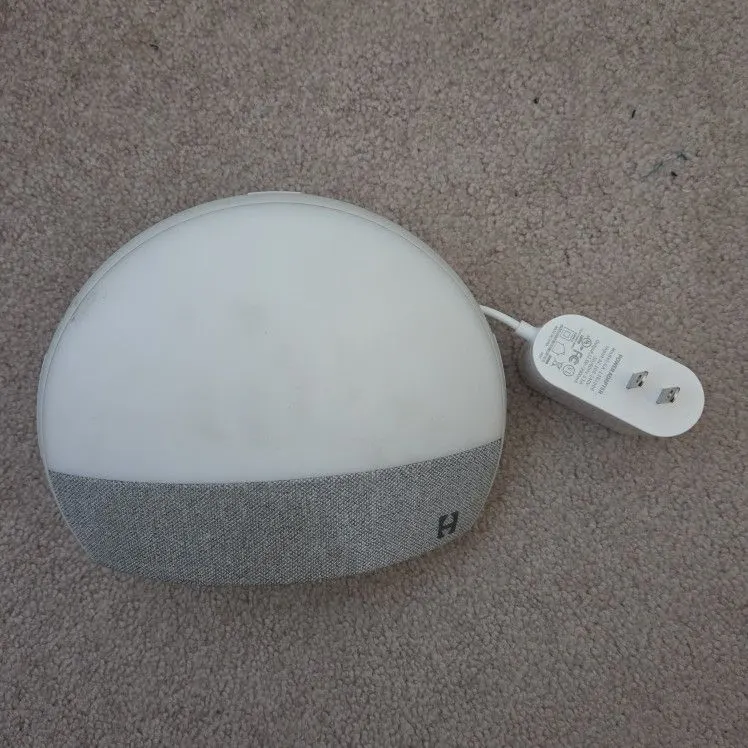 Hatch Restore 3 Smart Sleep Light and Sound Machine