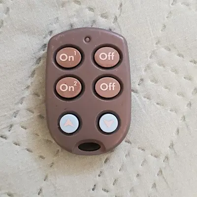 X10 Powerhouse Keychain Remote for 2 Devices, KR19A