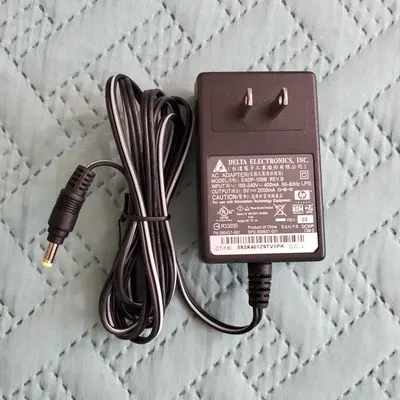Delta Electronics 5V 2A AC Power Supply Adapter