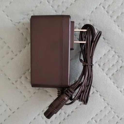 Original Jetson Charger, 3-Prong, 42V 0.4A