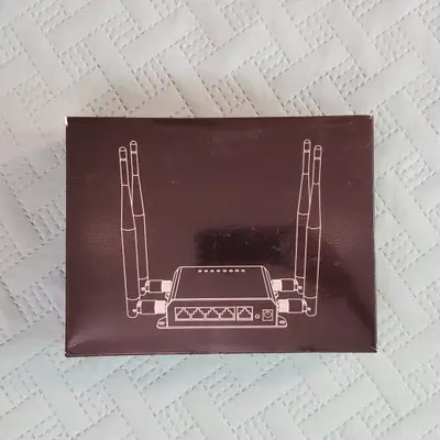 KuWFi 300Mbps 3G/4G LTE WiFi Router Extender with USB Port