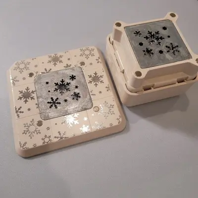 Martha Stewart Magnetic All Over the Page Craft Punch, Snowflakes photo 2