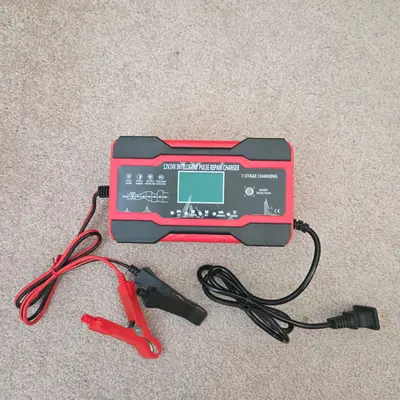 10A Smart Trickle Charger and Battery Maintainer, 12V/24V, with Desulfator