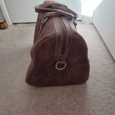 Vintage ROOTS Brown Leather Duffel Travel Bag photo 3