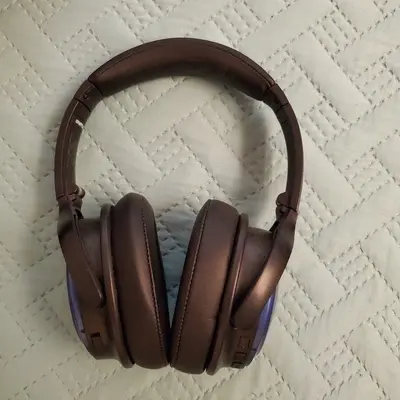 TaoTronics TT-BH22 Active Noise Cancelling Bluetooth Headphones photo 4