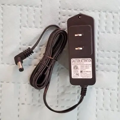 24V 0.5A AC/DC Power Adapter, 5.5 x 2.1mm