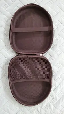 Portable Hard Carrying Case for Sony, Bose and Bluedio Headsets photo 2