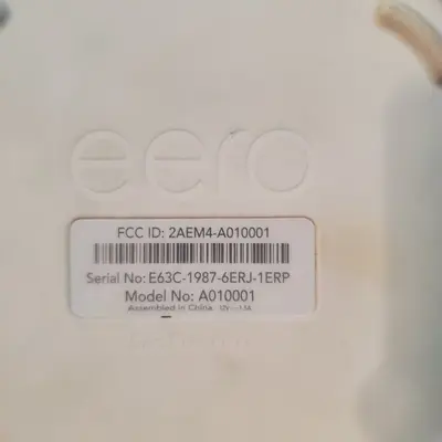 eero 1st Generation WiFi Router A010001 photo 2
